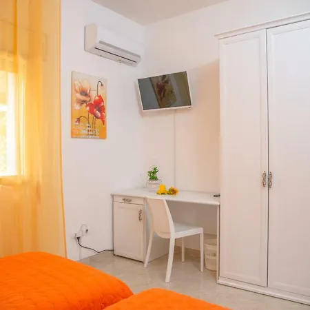Milla Guest house *