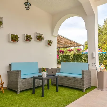 Milla Guest house Monacizzo